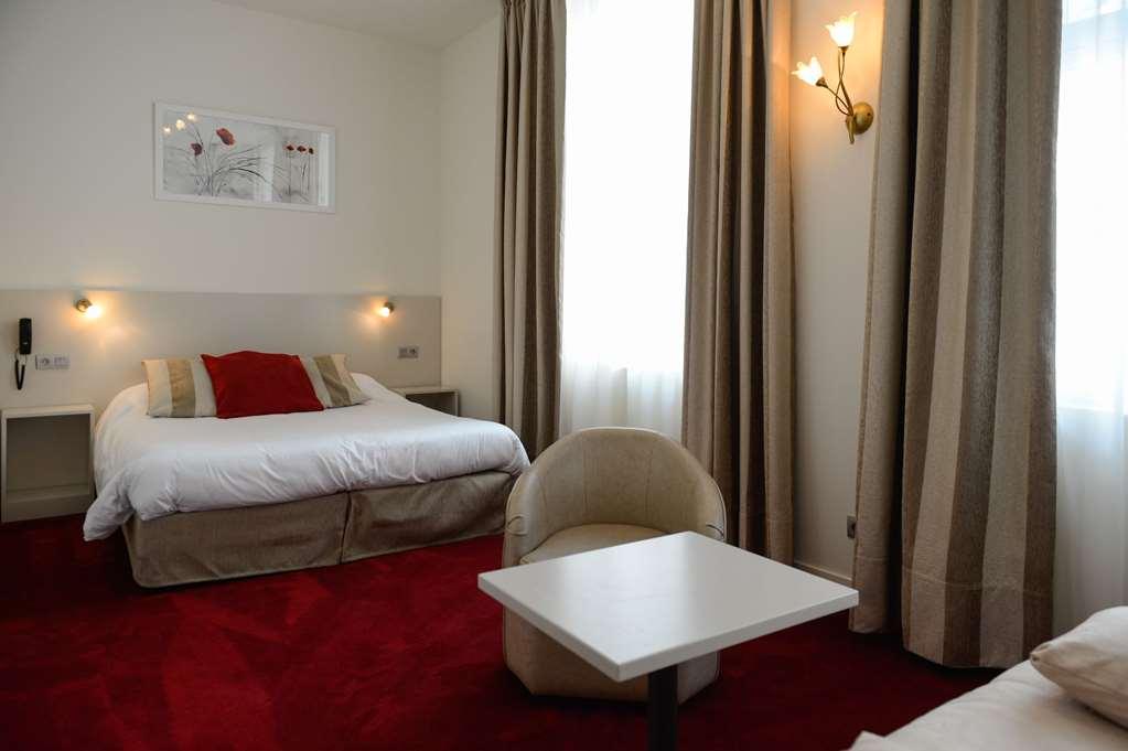Hotel Des Ducs Alencon Bilik gambar