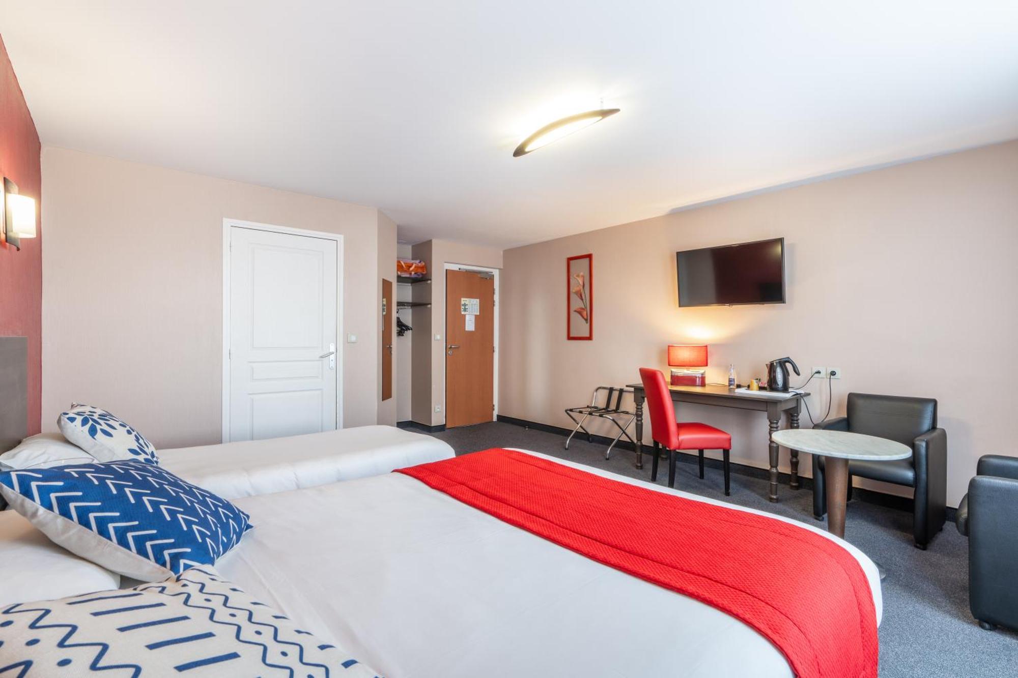 Hotel Des Ducs Alencon Luaran gambar