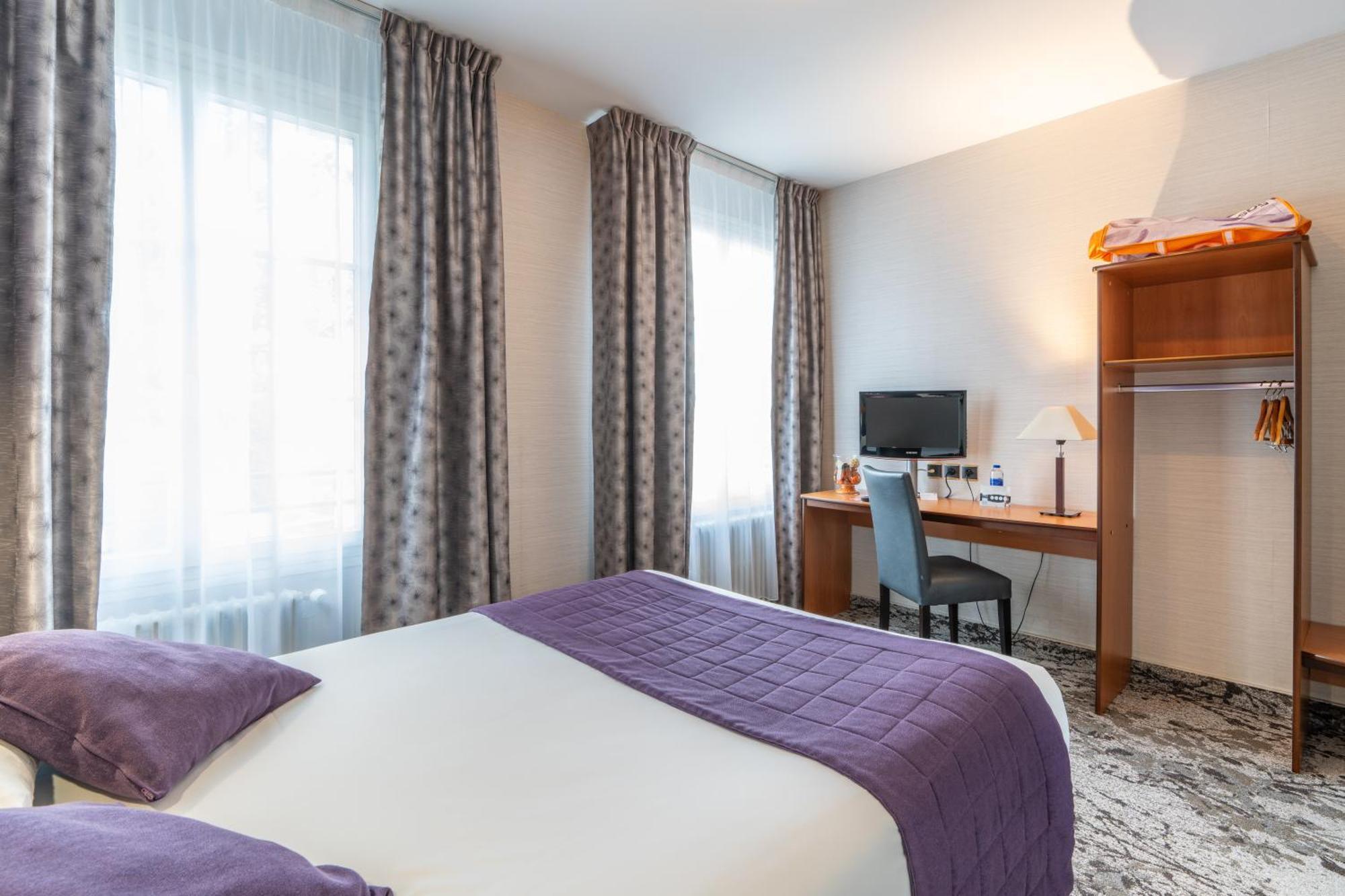 Hotel Des Ducs Alencon Luaran gambar